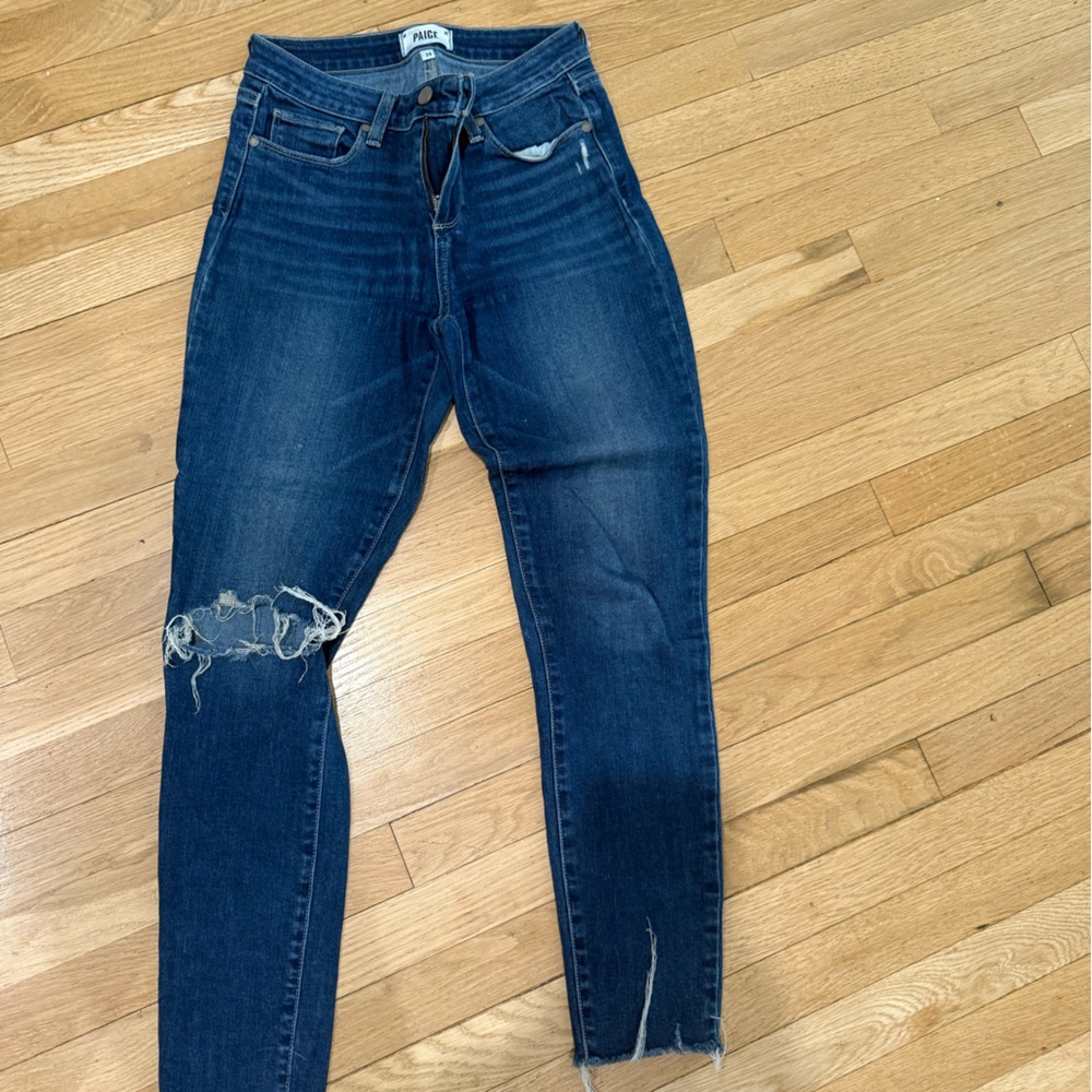PAIGE Skinny Distressed ripped Blue Jeans